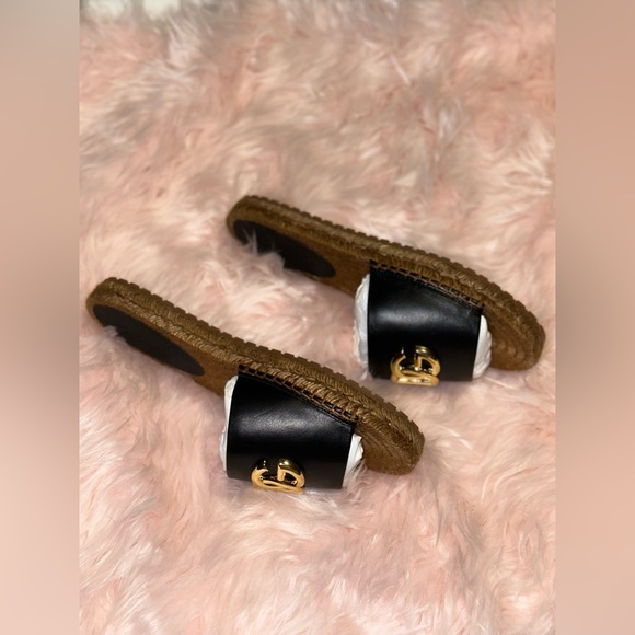 Dolce & Gabbana Logo Leather Flat Espadrille Sandlas size - Picture 5 of 7